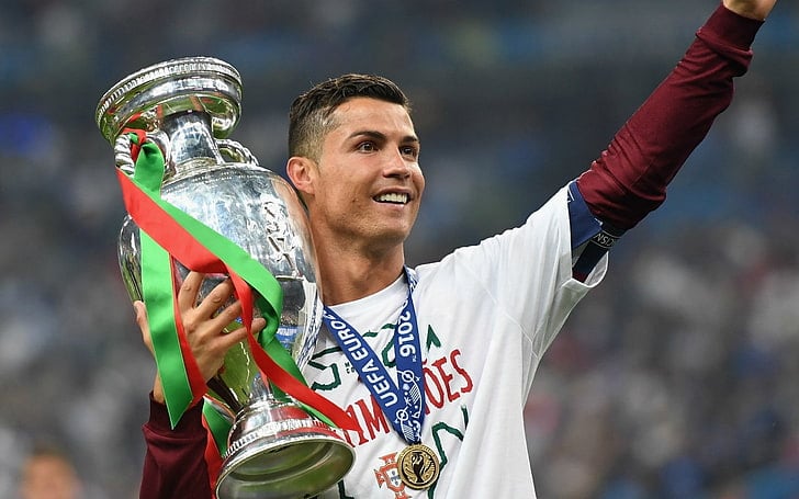 Cristiano Ronaldo é um dos maiores jogadores da história do futebol. O craque português já marcou inúmeros gols contra as maiores equipes dos principais países da Europa.