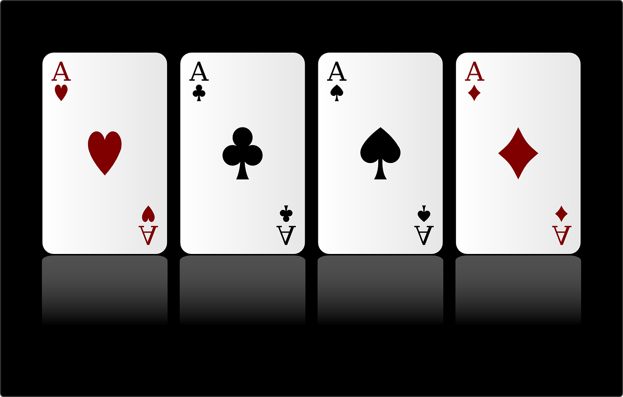 Você sabe diferenciar esses dois jogos? Saber isso é essencial para não se perder na hora de apostar no video poker ou no jogo tradicional.
