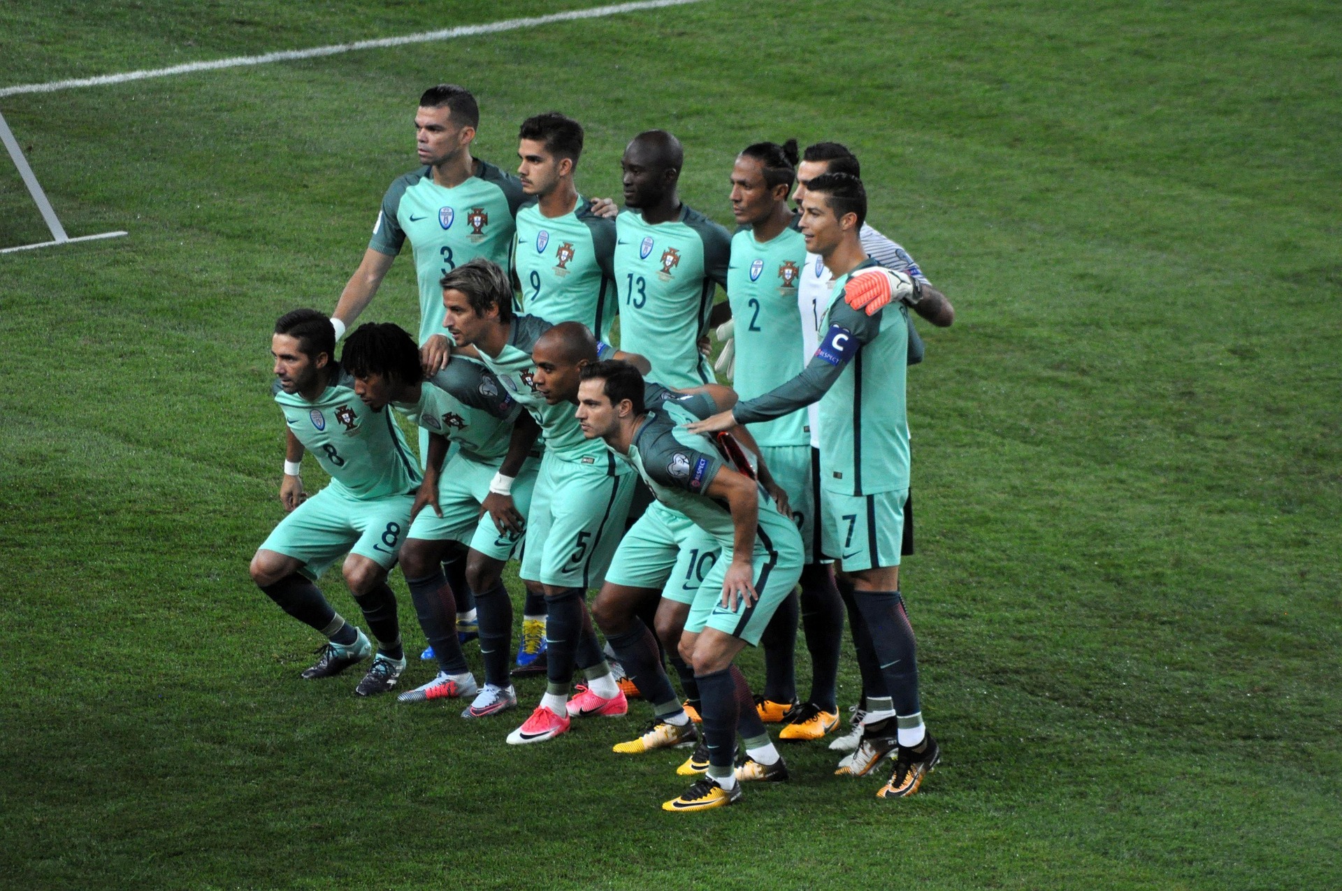 Este ano, a Seleção de Portugal vai em busca de conquistar sua primeira Copa do Mundo. Confira quais são os melhores jogadores de Portugal.