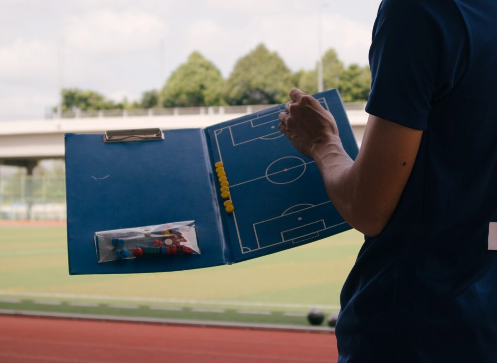 Enquanto o destino de Tite após a Copa do Mundo não é definido, confira as principais especulações do que esse renomado treinador pode fazer.