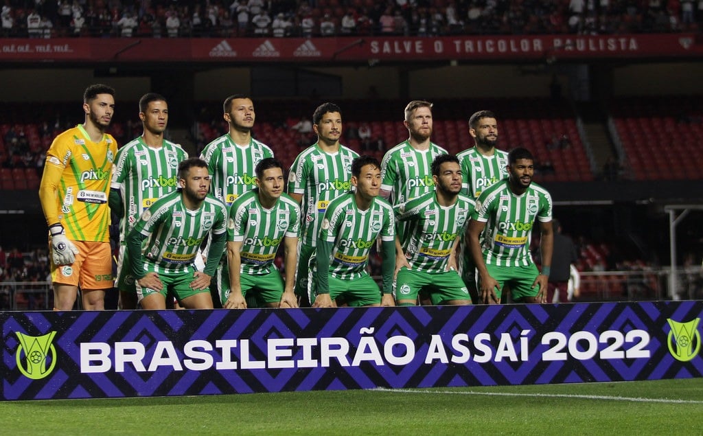 O Brasileirão já chegou ao fim e todos os rebaixamentos e acessos de 2022 foram confirmados. Veja quem sobe e quem desce no Brasil. 