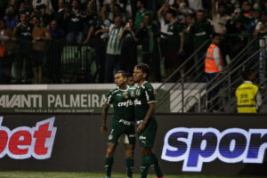 Brasileirão 2022: Palmeiras vence o troféu Osmar Santos