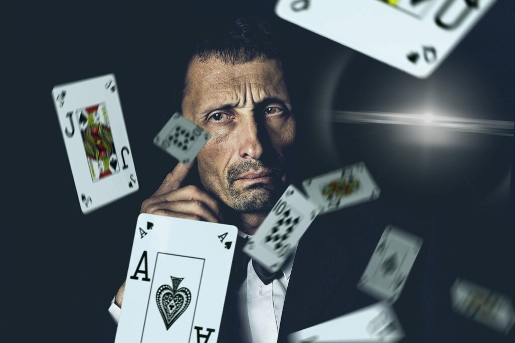 Vantagens do cassino: os benefícios que o poker traz