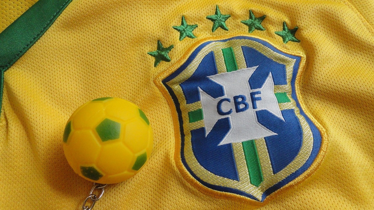 Alguns clubes do Brasil estão acostumados a ceder atletas ao Brasil em ano de Copa. Veja os times que aparecem no topo da lista.