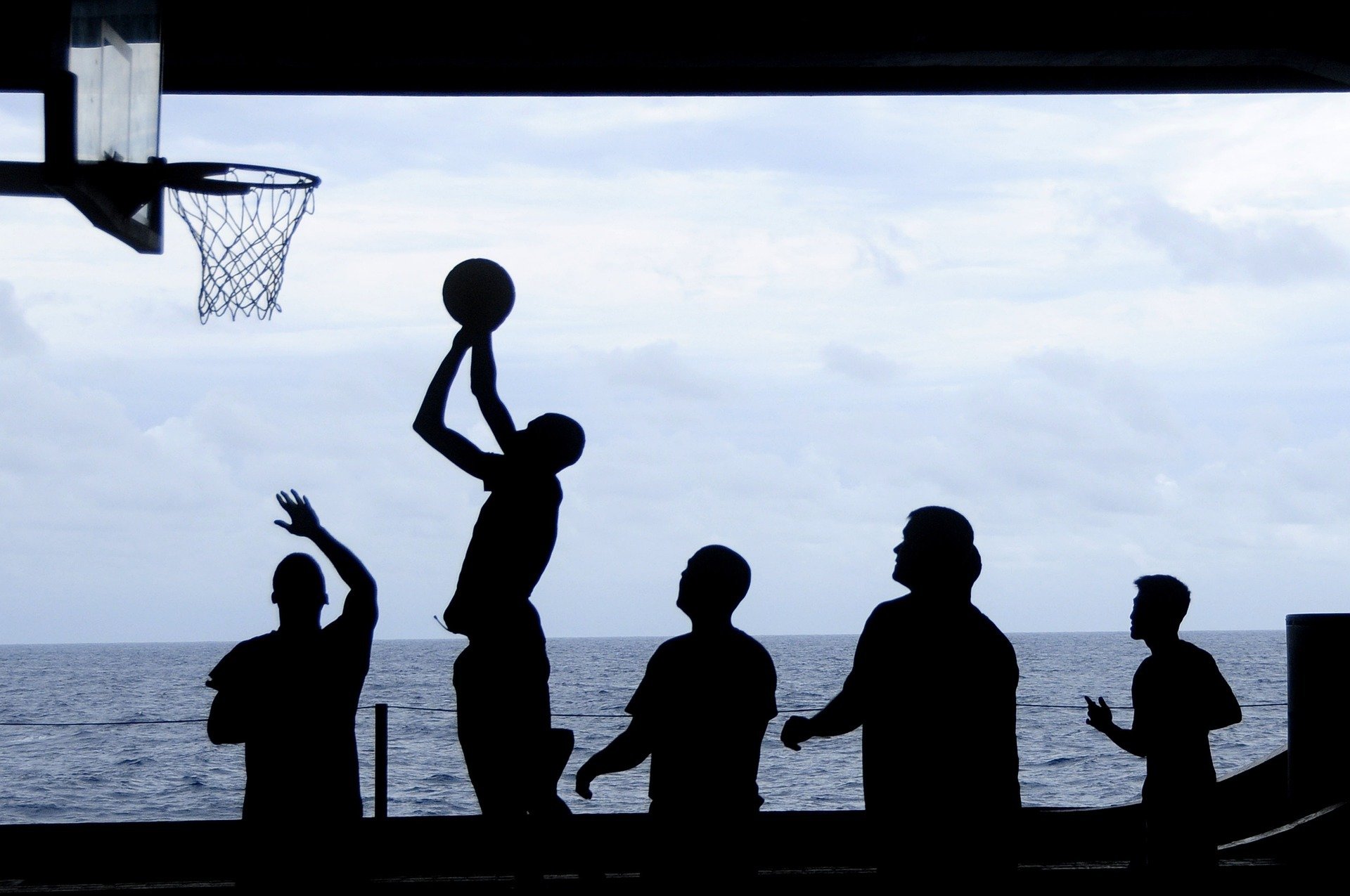 Existem muitas produções cinematográficas que envolvem o basquete em suas histórias. Confira alguns filmes que retratam basquete.